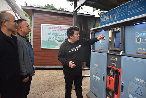 我市开展垃圾分类宣传进社区活动.jpg